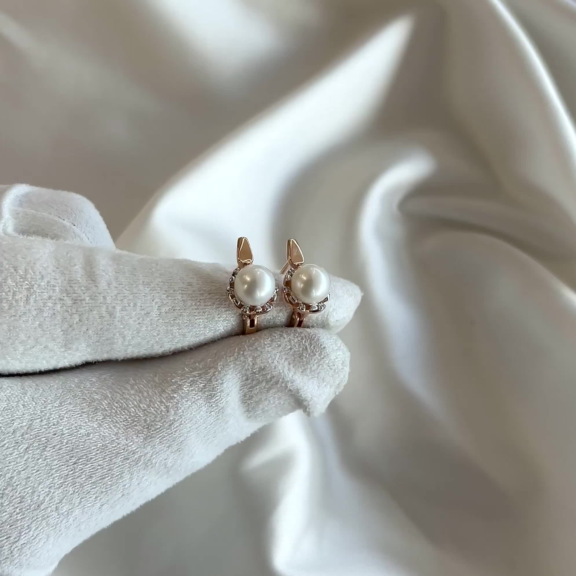 Серьги с жемчугом и бриллиантами из золота 585 пробы  арт. 942595к.1