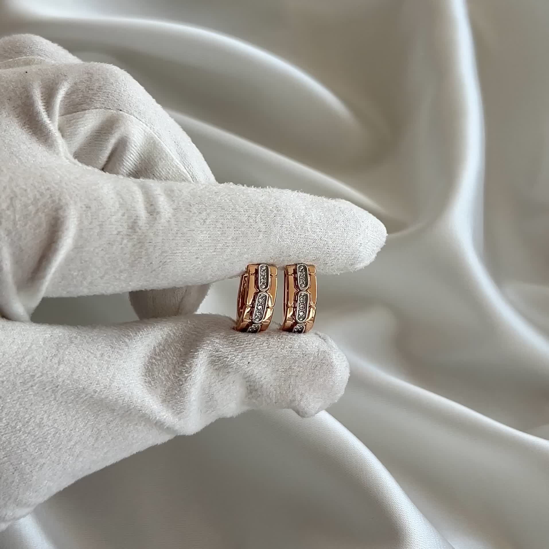 Серьги с бриллиантами из золота 585 пробы арт. 943107к.1