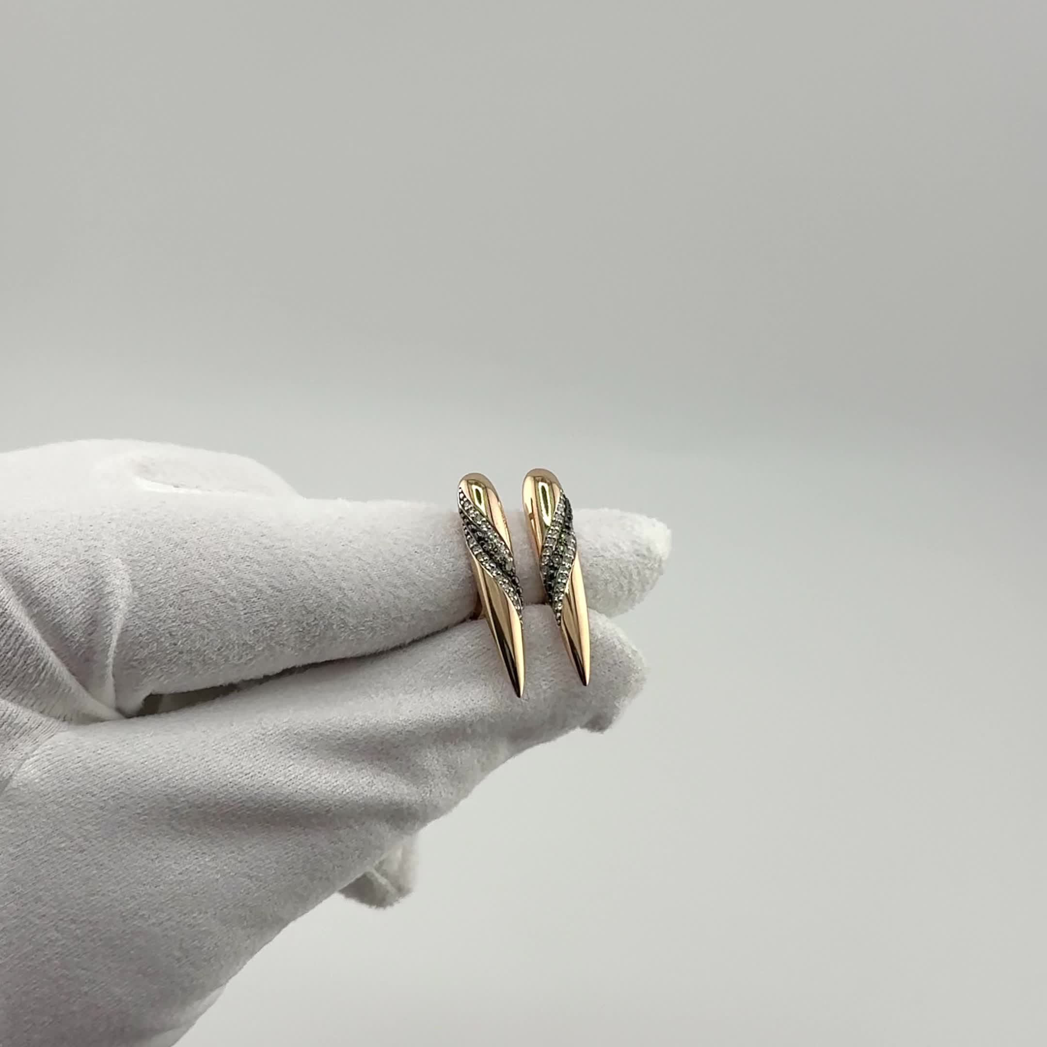 Серьги с бриллиантами из золота 585 пробы арт. 943229к.1
