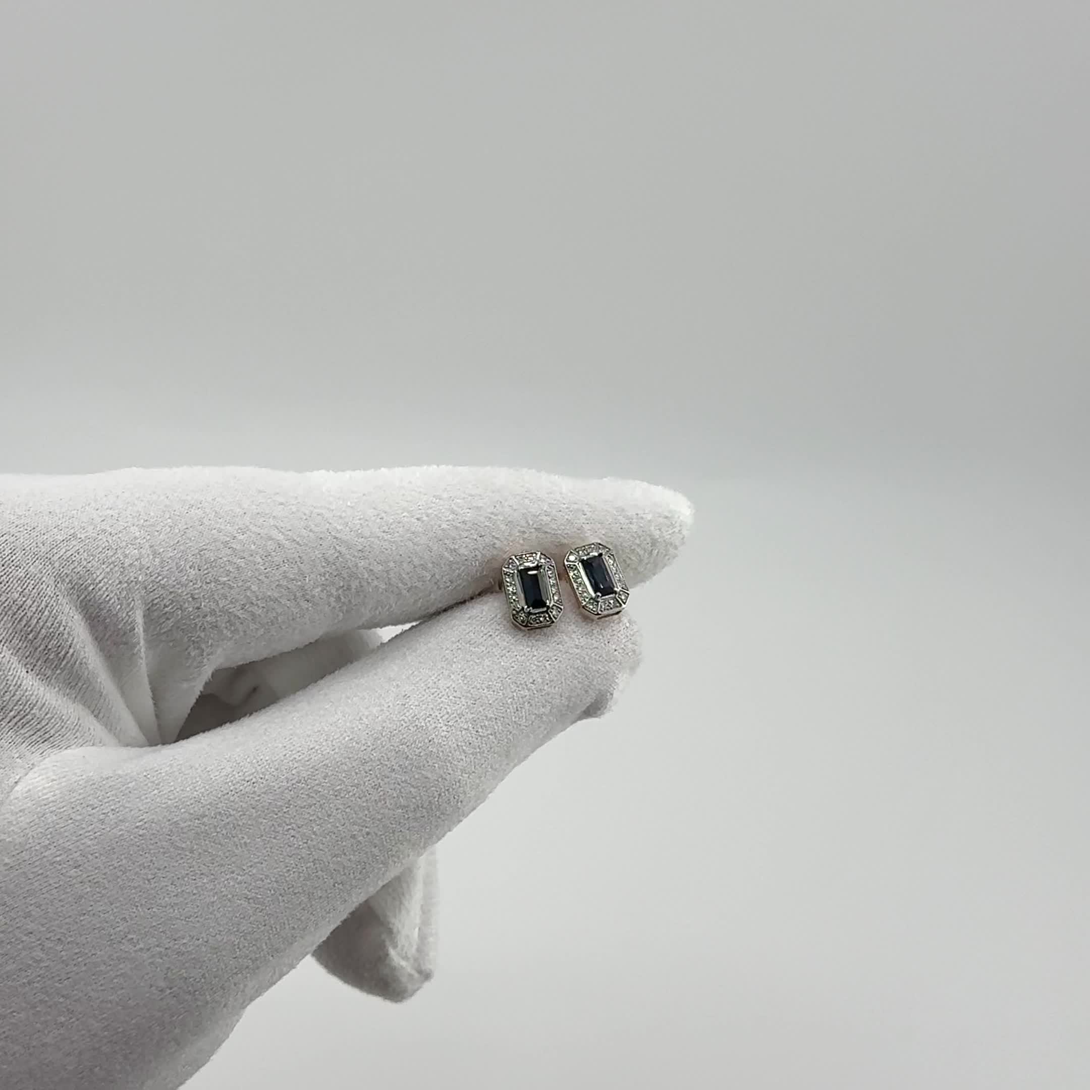 Серьги с сапфирами и бриллиантами из золота 585 пробы арт. 943369.1