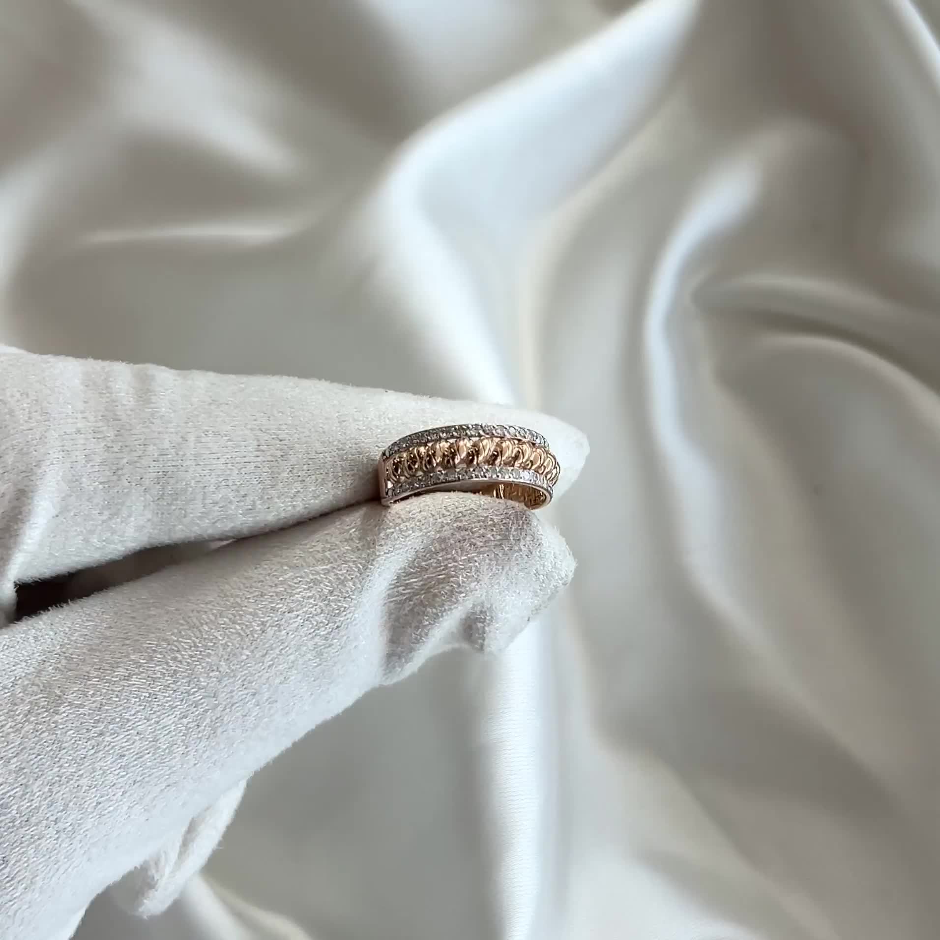 Кольцо с бриллиантами из золота 585 пробы арт. 964213к.1