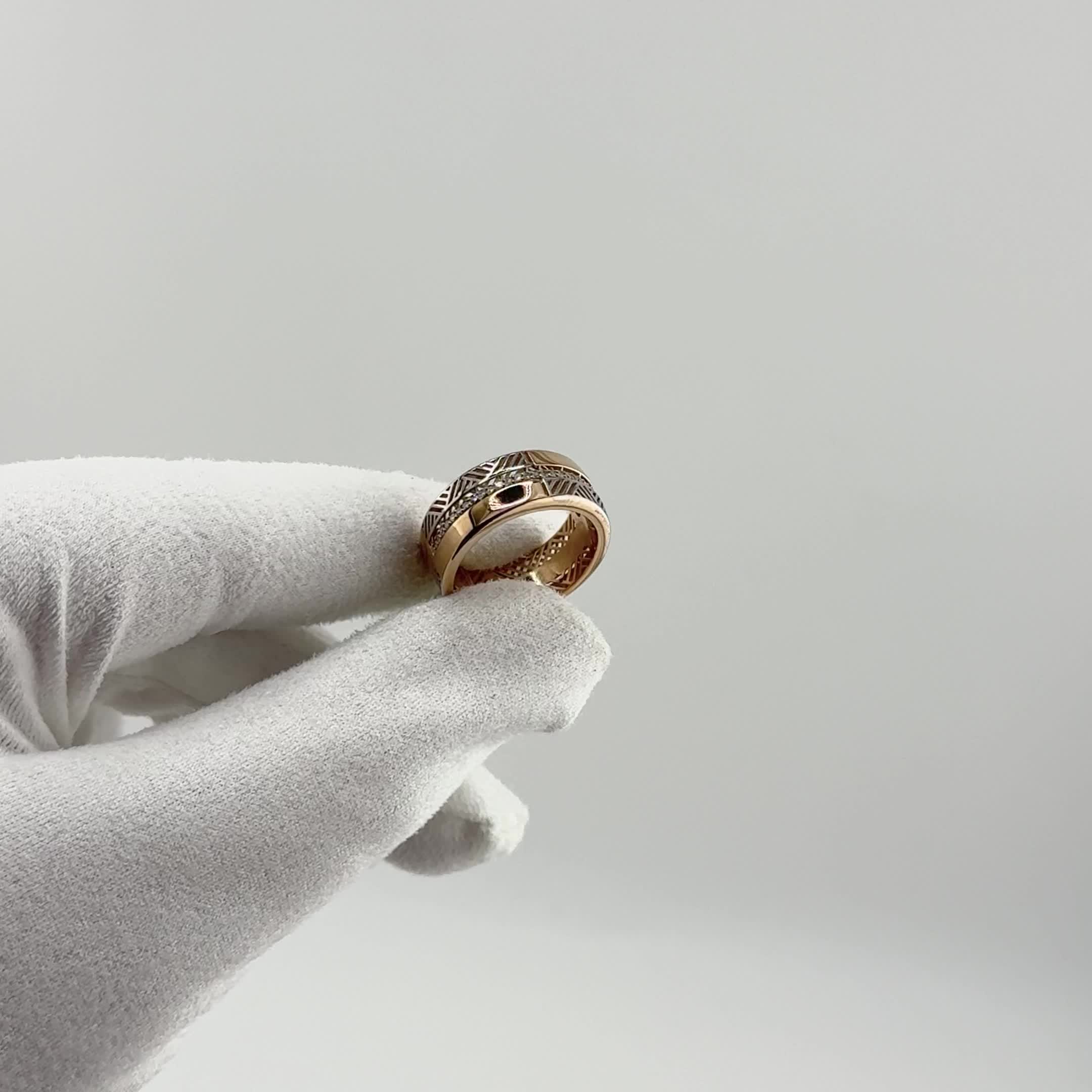 Кольцо с бриллиантами из золота 585 пробы арт. 964347к.1