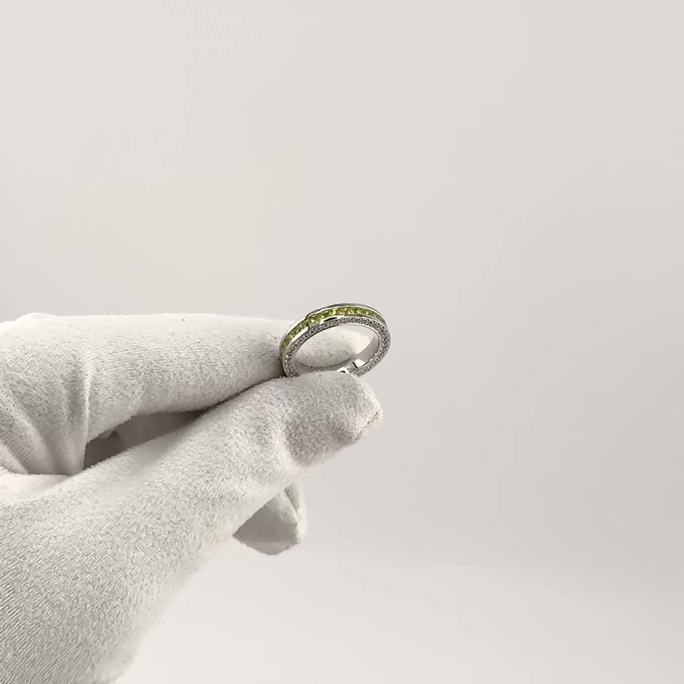 Кольцо с сапфирами и бриллиантами из белого золота 585 пробы арт. CR14512-L1/2-WD-YS