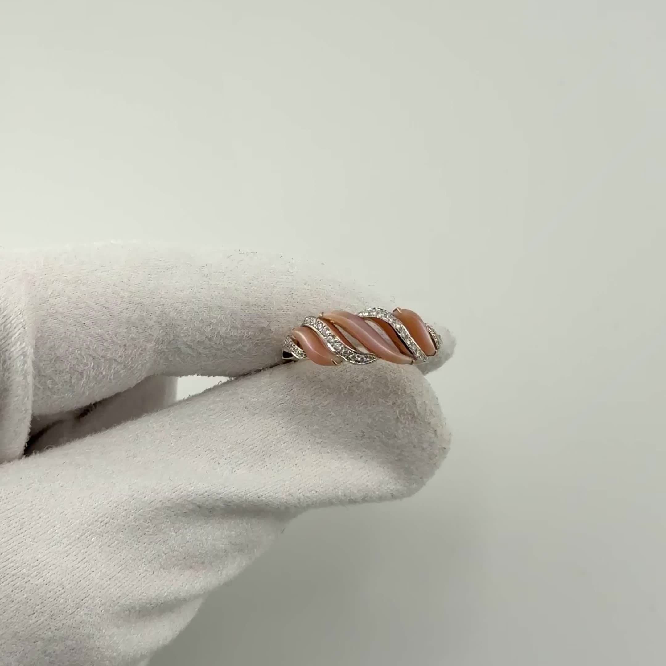 Кольцо с перламутром и бриллиантами из золота 585 пробы арт. CR16353-WD-PSHL-RG