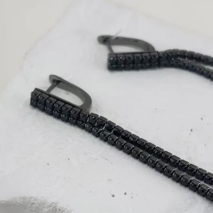 Серьги со шпинелью из серебра 925 пробы арт. E7558-4_SR_SP_BLK