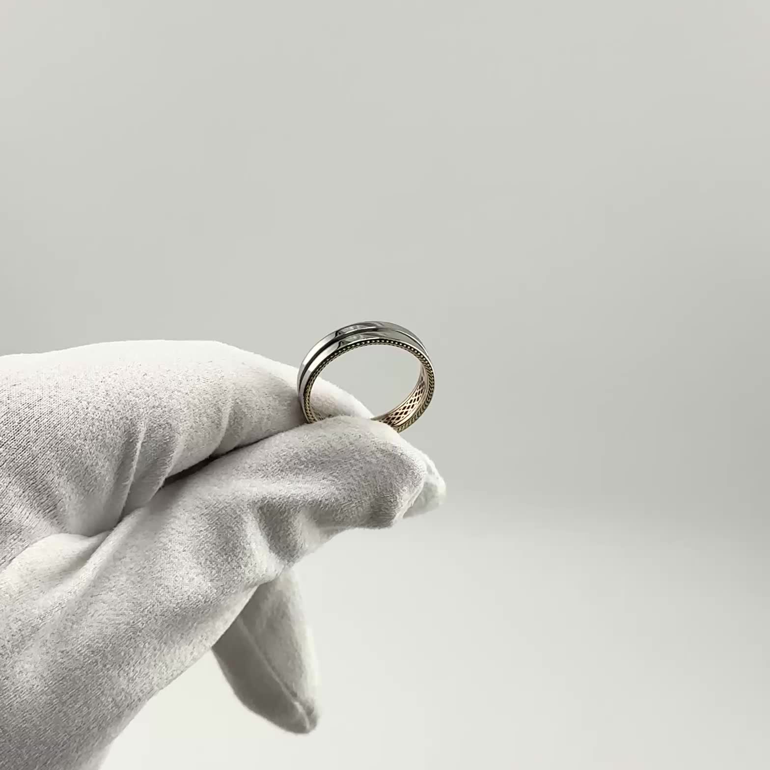 Кольцо обручальное из золота 585 пробы арт. JK-к27/кб