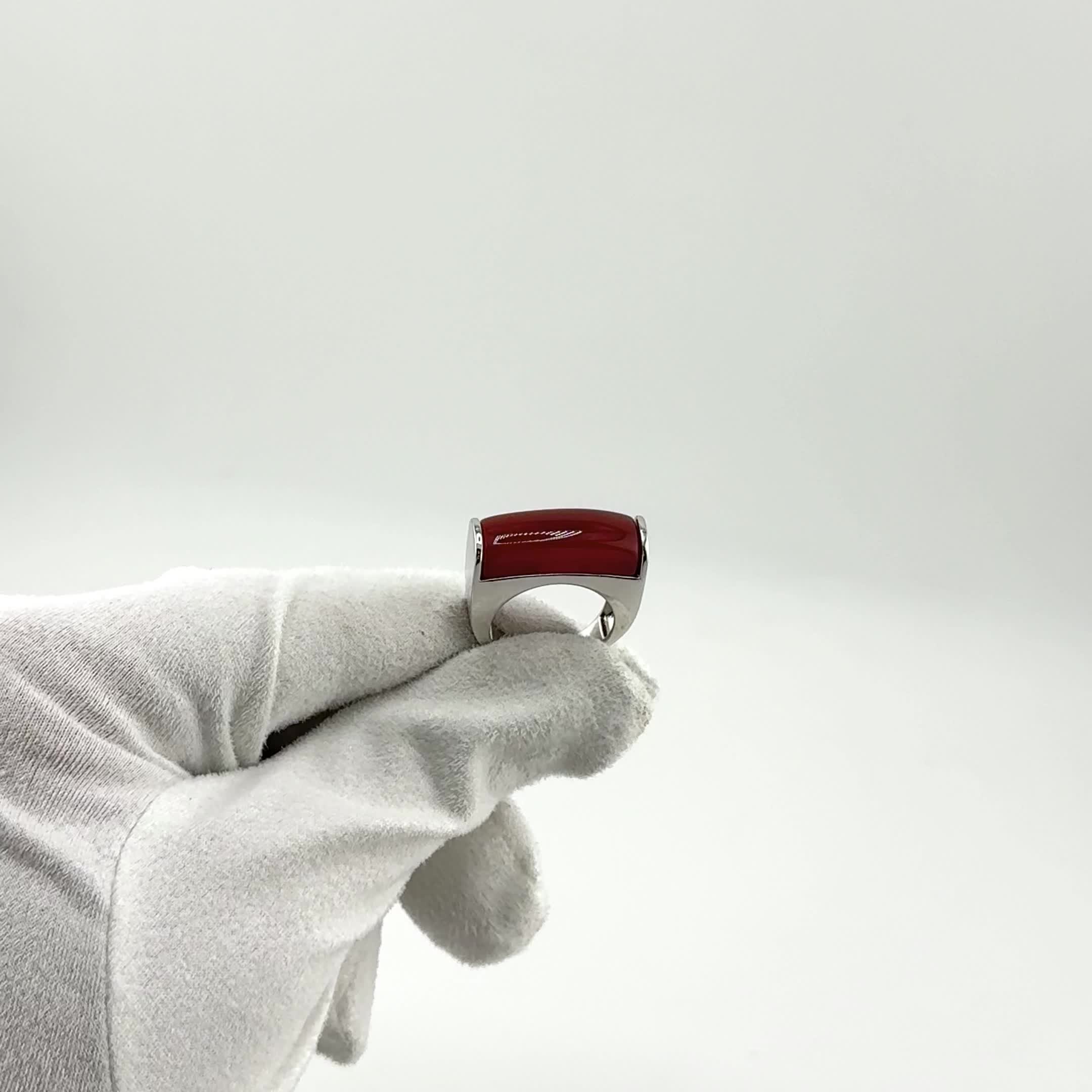 Кольцо с агатом из серебра 925 пробы арт. JMJ-R23016-R_KO_AG_WG