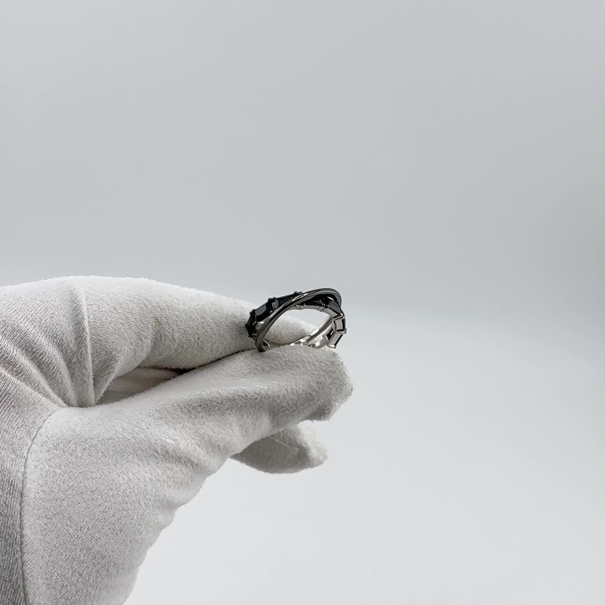 Кольцо со шпинелью из серебра 925 пробы арт. R12174-1_KO_SP_WG