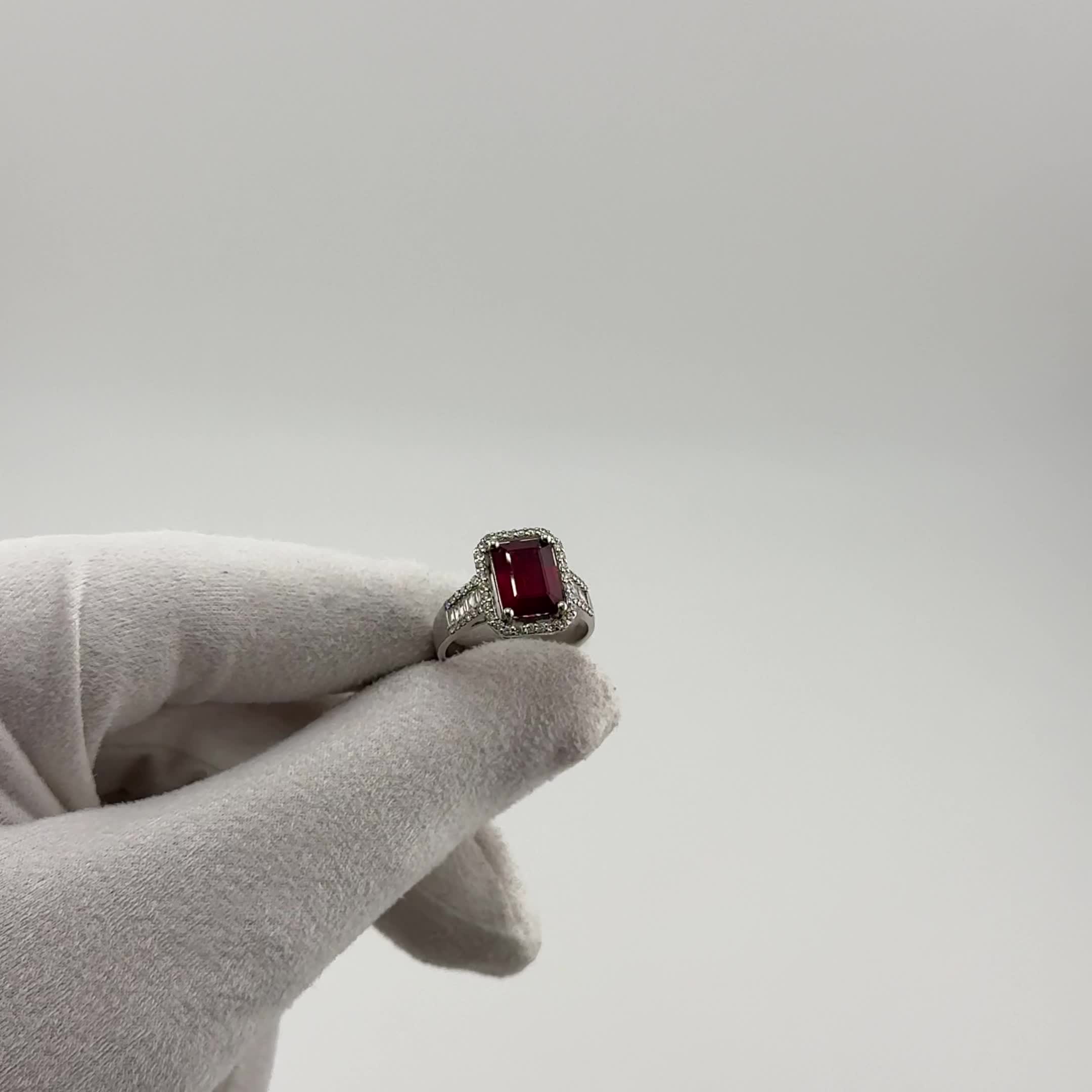 Кольцо с рубином и бриллиантами из белого золота 585 пробы арт. R3154-1009