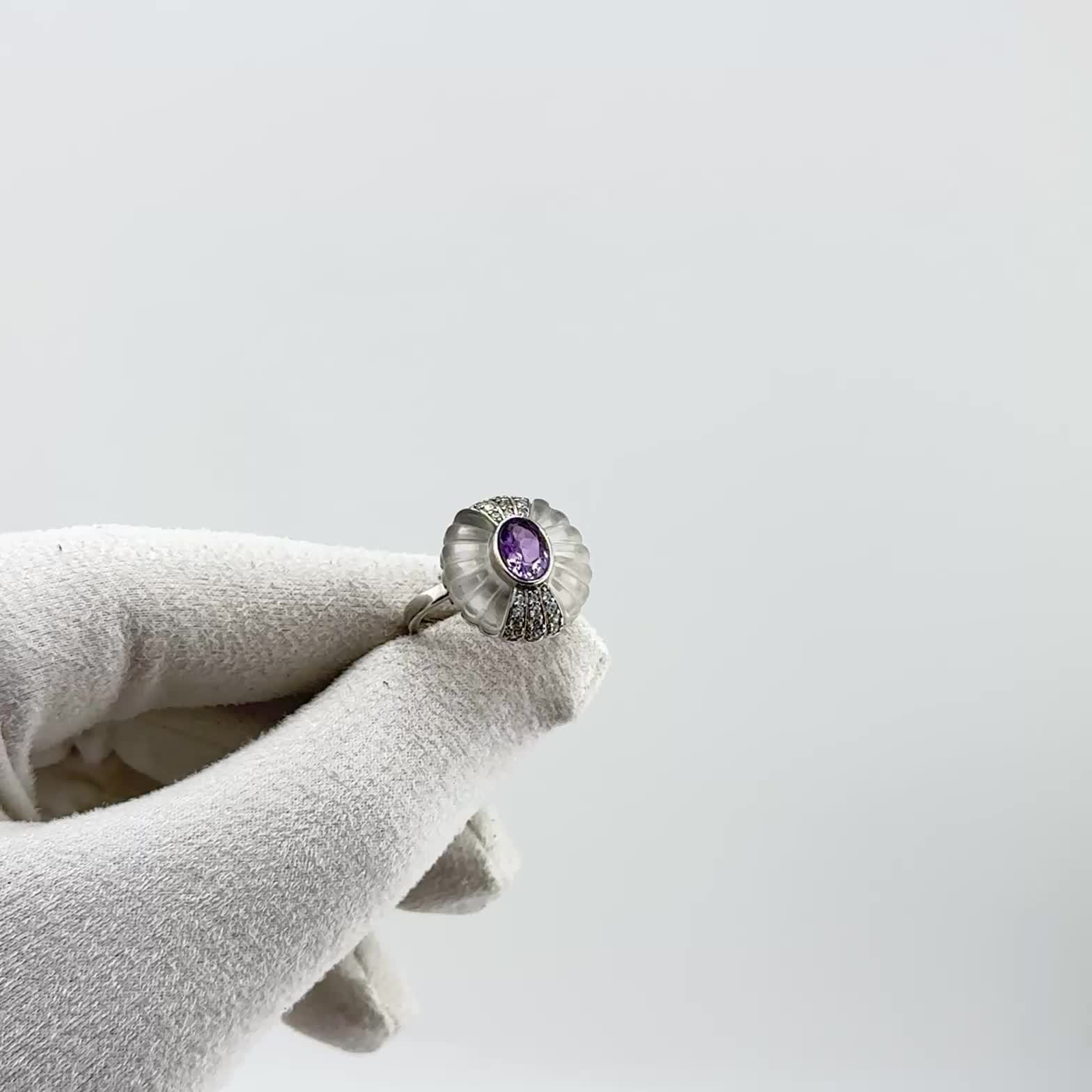 Кольцо с аметистом, кварцем и фианитами из серебра 925 пробы арт. SR280_KO_AM_WG