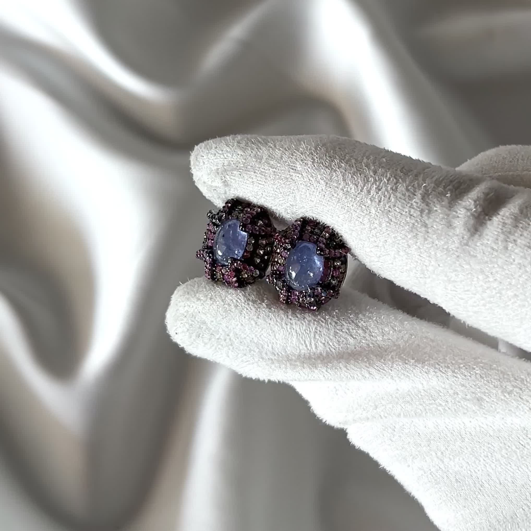 Серьги с сапфирами и танзанитами из серебра 925 пробы арт. STK-10_SR_SM_TA_BW