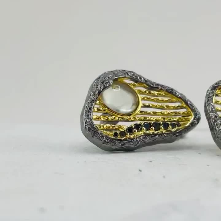 Серьги с пренитом и шпинелью из серебра 925 пробы с позолотой арт. YE02880_SR_PH_SP_BJ