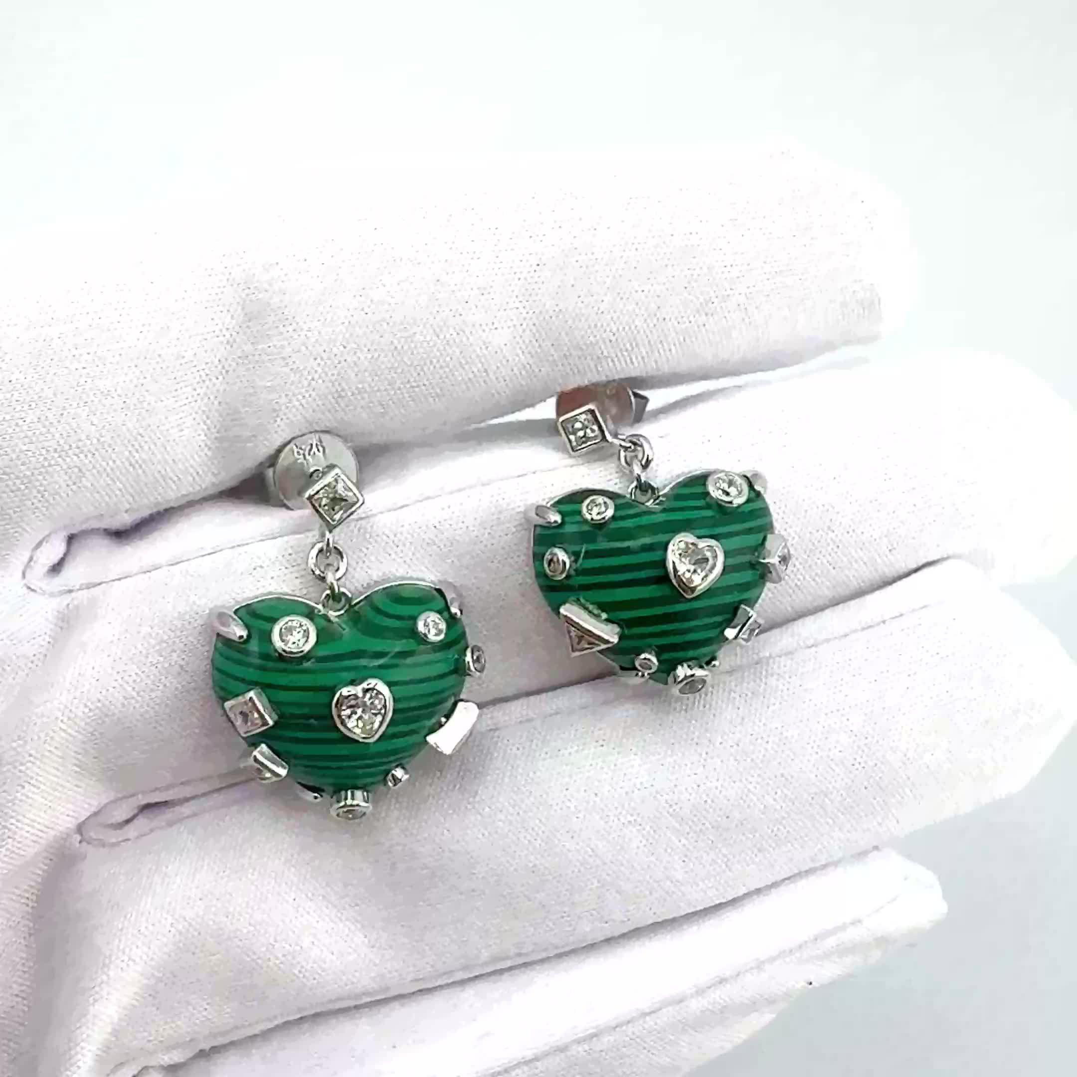 Серьги "Сердца" с малахитом и фианитами из серебра 925 пробы арт. ER1193