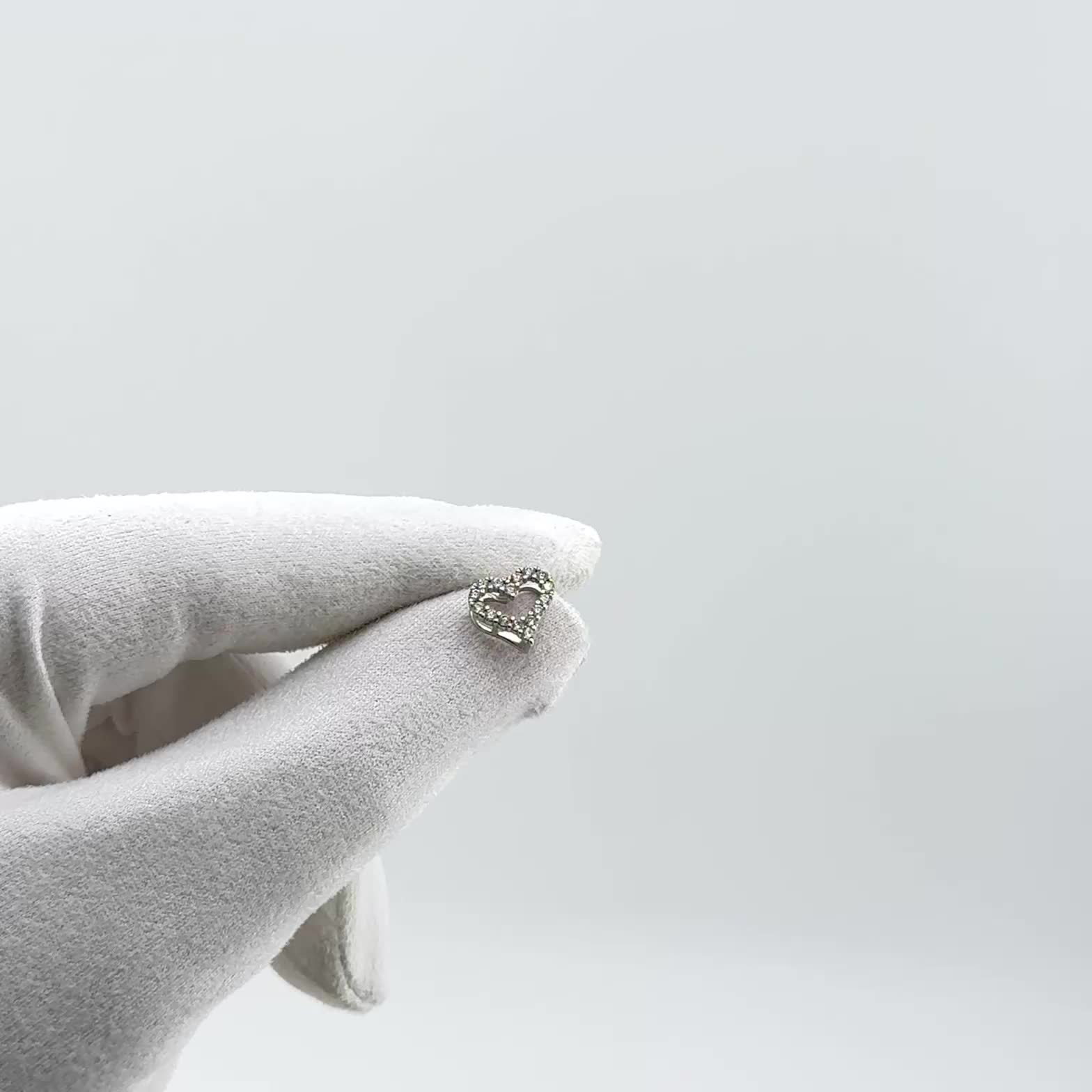 Подвеска "Сердце" с бриллиантами из белого золота 585 пробы арт. П/694-0220