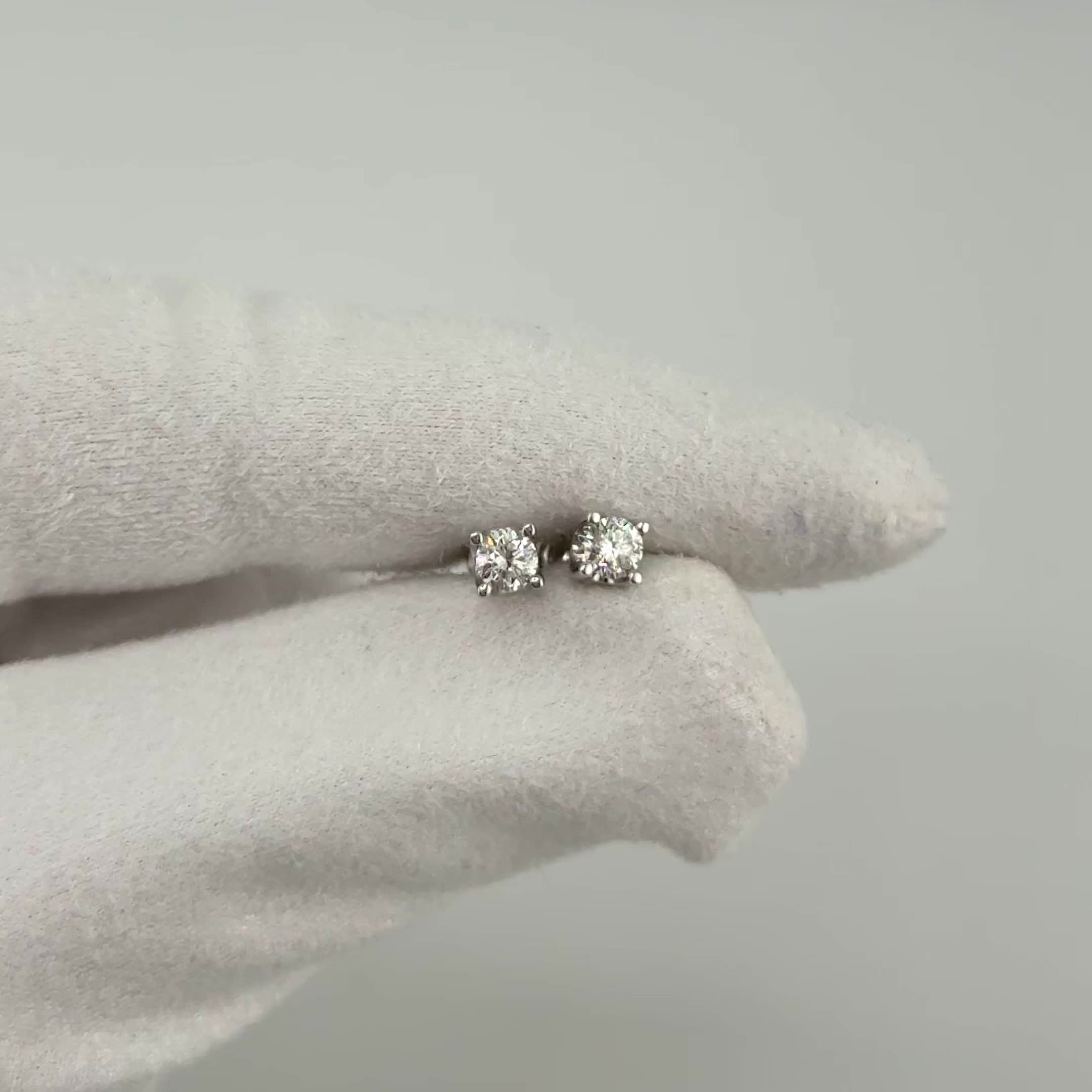 Пусеты с бриллиантами из белого золота 585 пробы арт. С/882-220