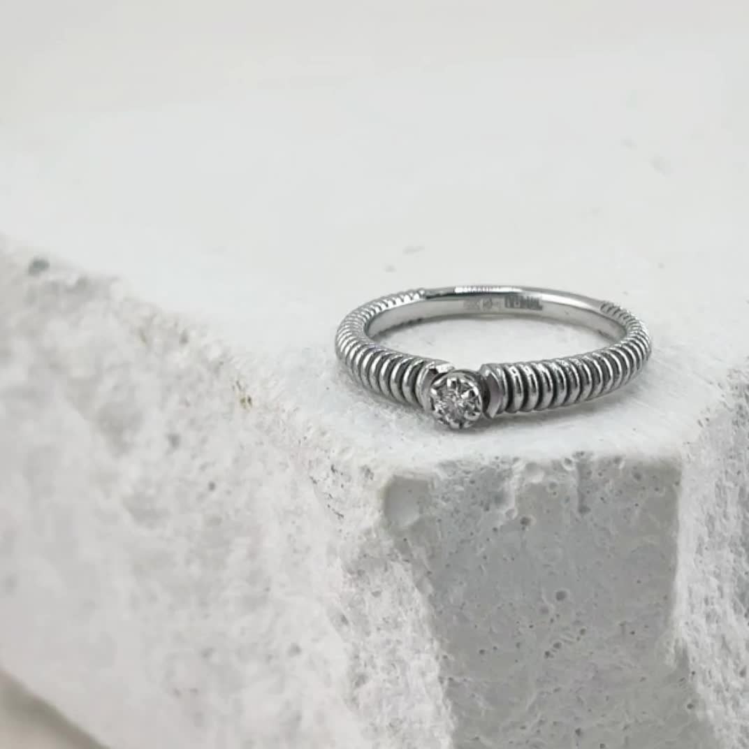 Кольцо с бриллиантом из белого золота 585 пробы арт. ШДл-к16/б