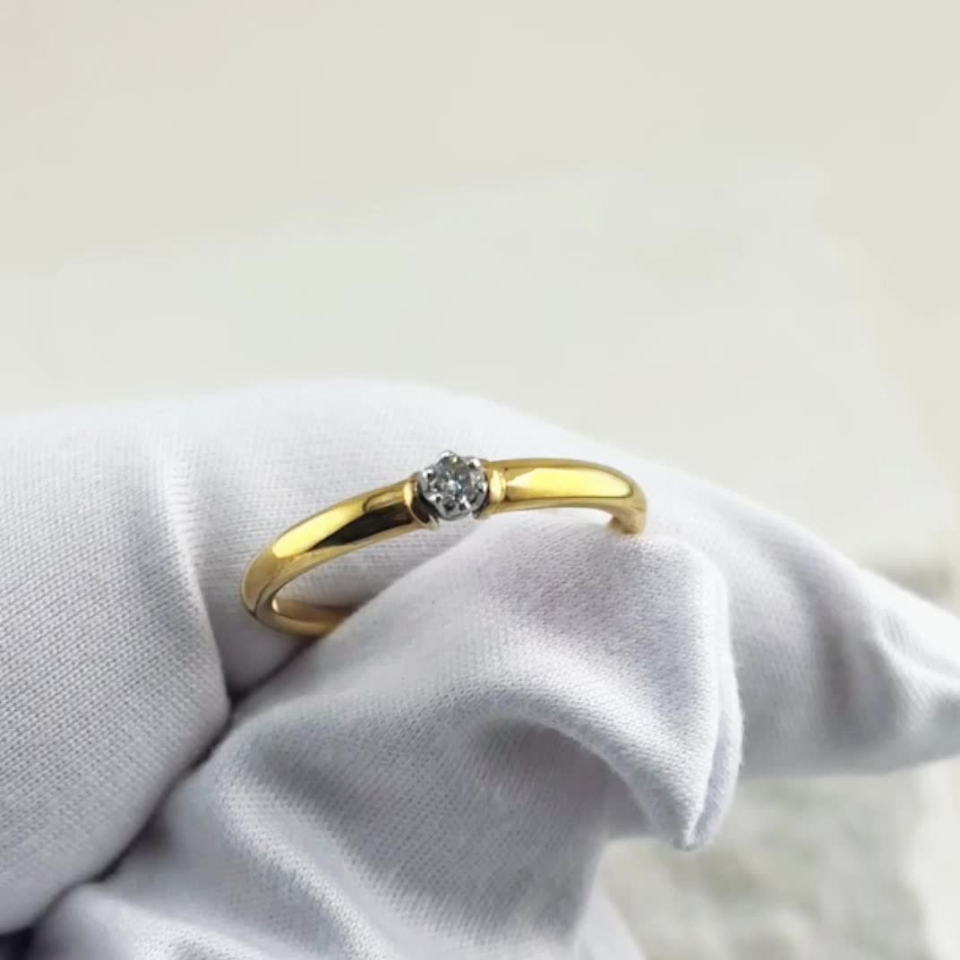 Кольцо с бриллиантом из желтого золота 585 пробы арт. ШДл-к19/бж